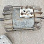 villanymotor 380v...két kiálló tengelyvég...köszörűnek?? fotó