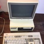 retró pc - monokróm monitor - Genius GM-6 egér - 286 CPU fotó