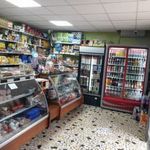 Utcai bejárattal Üzlethelyiségek Ajka fotó