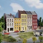 Auhagen 11467 H0 Féldomborműves házak Schmidtstraße 18/20/22/24/26 fotó