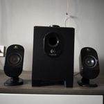 LOGITECH X-210 2.1 HANGFAL RENDSZER TELEFONHOZ SZÁMÍTÓGÉPHEZ STB... fotó