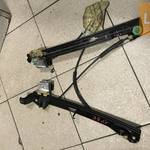 SEAT LEON 1P / bal első ablakemelő szerkezet fotó