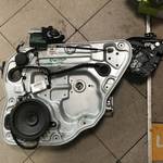 VOLVO S40 - jobb hátsó komplett ajtó panel fotó
