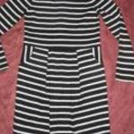 H&M fekete fehér csíkos ruha 8-10 év 134-140 cm h: 73 cm mb: 70-84 cm fotó