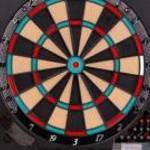Darts tábla LED kijelzővel fotó