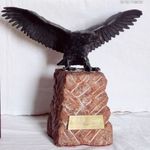 1942 uniklis nagy méretű ca 10kg súlyú MOVE Turul szobor adományozó plakettel. (Személyes átadás) fotó