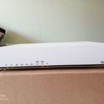ÚJSZERŰ QNAP QHORA-301W ROUTER 10Gigabit wifi6 fotó