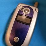 Eladó Motorola v525 Kártyafüggetlen Mobiltelefon fotó