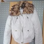 Fehér steppelt dzseki XL-es méret fotó