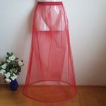Piros színű, 1 karikás alsószoknya, abroncs, lépéskönnyítő fotó