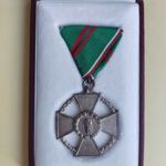 1991 Magyar Érdemrend Ezüst Érdemkereszt 1.típus még átalakított szoci dobozban 1Ft NMÁ fotó