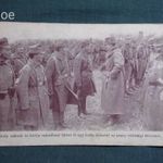 Képeslap, Osztrák Magyar hadsereg, Károly király kitüntetése a magyar csapatoknál, katona, honvéd, 1914- fotó