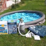SZINTE ÚJ! FÉLÁRON! Bestway medence + homokszűrő tisztító vízforgató szivattyúval homok szűrő fotó