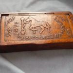 1.vh orosz hadifogoly munka trench art faragott fa doboz háborús emlék népművészeti faragással fotó