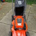 Husqvarna LC151S önjáró benzines fűnyíró fotó