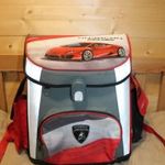 Piros fekete színű, Ars Una Lamborghini iskolatáska. Merev, kemény falú. (M) fotó
