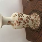 Zsolnay kézzel festett porcelán váza kb. 27 cm magas fotó