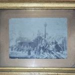 Aratás, Cséplés fénykép, gépekkel, haditengerész katonával (Szombathely) régi keretben fotó