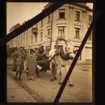 Régi üvegpozitív fotó Riga felirattal , lovaskocsi 1920-as évek fotó