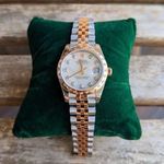 Női Rolex Datejust 31 mm-es Mother of Pearl automatikus svájci mozgásóra fotó