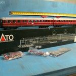H0-ÁS 1: 87-ES KATO 2 RÉSZES HIBÁTLAN ÁLLAPOTU VILLANY MOTORVONAT-MINDEN TARTOZÉKÁVAL-DOBOZÁBAN fotó