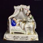 XIX. sz. KÖZEPE ANTIK ANGOL PORCELÁN FIGURA : ANYA GYERMEKKEL ÉS BÁBÁVAL ! fotó