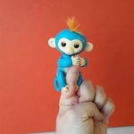 Fingerlings MAJOM interaktív figura ! Hangot adó - mozgó maki figura !! EXTRA ! fotó