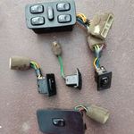 Hyundai Lantra 1994 első-hátsó ajtók elektromos ablakemelő kapcsolók + csomagtérnyitó kapcsoló fotó