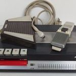 Retro Philips diktafon tartozékaival fotó