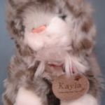 KEEL TOYS CICA MACSKA KAYLA PLÜSS FIGURA fotó