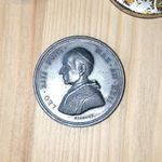 Vatikán 1900. XIII. Leó pápa bronz emlékérem, eredeti kopottas fém tokban, ritka! 1 Ft-ról! fotó