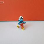 Eredeti Schleich Peyo Hupikék Törpikék tricikliző törpe ! Schleich 40203 fotó