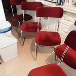 6 db fémvázas, bordó bársony huzatú étkezőszék fotó