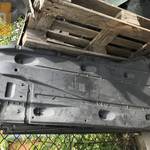 VW csoport GOLF VII _ JOBB padlólemez takaró fotó