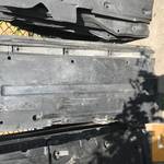 AUDI A5 8T _* bal padlólemez takaró ( enyhén sérült) 8K0 825 207 B fotó