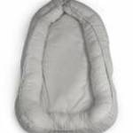 Petite & Mars Babafészek FEEL SAFE Light Grey 90 x 60 cm - PETITEMARS fotó
