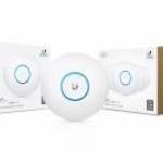 Ubiquiti Access Point WiFi AC1700 - UniFi AP AC PRO (450/1300Mbps@2, 4/5GHz; 2x 1Gbps; 24dBm; af/at P fotó