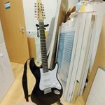 Elektromos és akusztikus gitárok egyben vagy külön-külön eladók fotó
