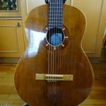 Miroslav Hrkalovi&cacute; 14/2010-es sorszámú, "Greben" elnevezésű klasszikus mestergitár fotó