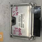VW PASSAT B5.5 2, 5 V6 TDI motorvezérlő 8EC 907 401 M fotó