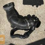 AUDI A4 B7 2, 0 PD BLB _ turbócső 8E0 129 615 J fotó