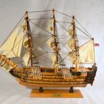 H.M.S VICTORY ... LÁTVÁNYOS ÉS NAGYMÉRETŰ VITORLÁS HAJÓ MAKETT X fotó