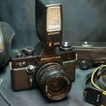 Praktica EE2fényképezőgép Pentacon 2.8/29 vaku együtt fotó
