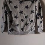 Fiú szürke- csillag mintás kapucnis pulóver 122/128 h&m fotó