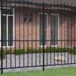 vidaXL fekete porszórt acél kerti kerítés lándzsás tetejjel 239 x 175 cm fotó