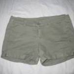zöld keki rövidnadrág 12-s 40-s db: 88-91 cm Billabong oldalzsebes fotó