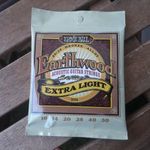 Ernie Ball Earthwood Bronze Extra Light akusztikus gitár húr fotó