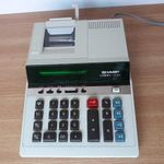 Eredeti japán régi SHARP COMPET CS-2612 tipusú asztali számológép, működik fotó