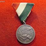 NEMZETI BIZOTTSÁG TANULMÁNYI VERSENYDÍJA 1945-1949 kiv fotó
