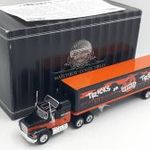 Matchbox Collectibles. Herseney'S Halloween Tractor Trailer. Ritkaság !!!!!!!!!!!!!!!!!!!!! fotó